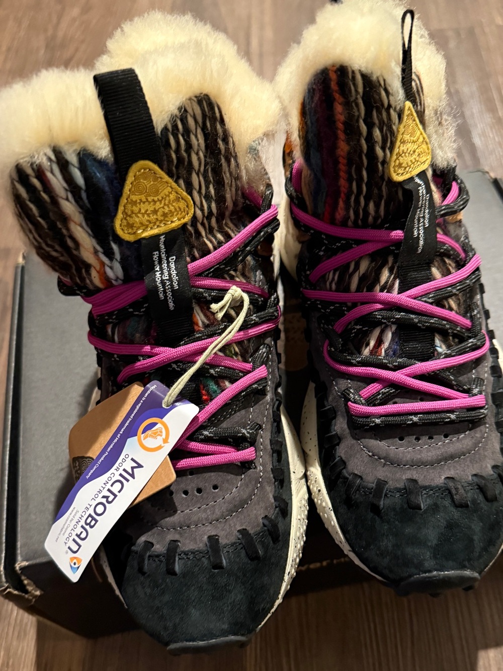 FLOWER MOUNTAIN Shearling Sneakers - Size EUR 38 - Size 7 / 7.5 MSRP $320